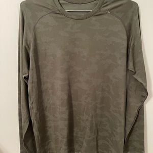 lululemon Men’s Metal Vent Tech 2.0 LS Camo